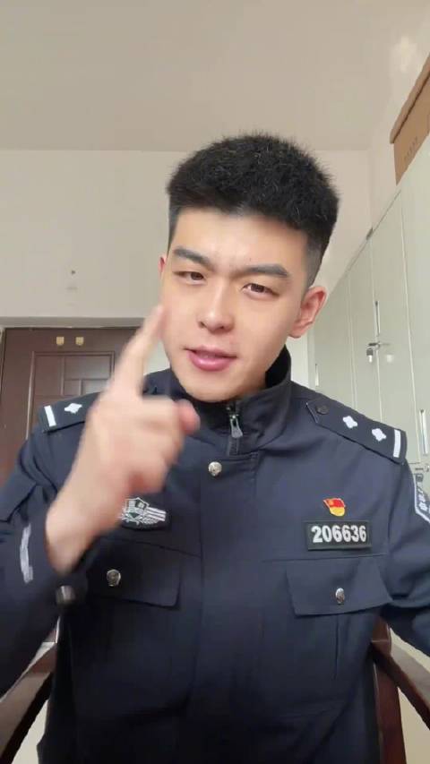 英雄联盟12落幕，战队展现实力