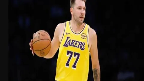 惊爆！泰山队冬窗引援开门红，贺一然加盟在即，转会费惊喜不到2000万！